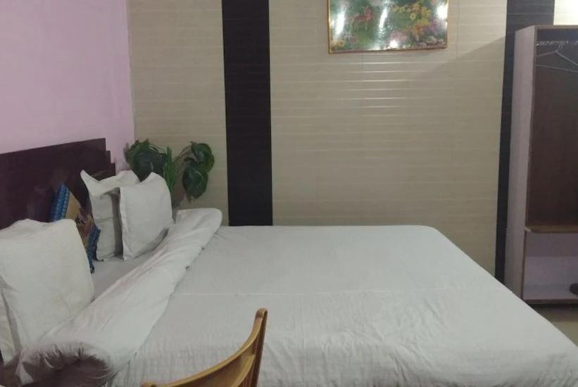 Hotel Surya Lake View Nainital Exterior photo